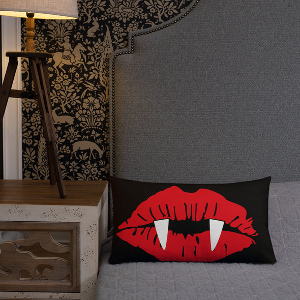 Vampire Lips Throw Pillow (black)